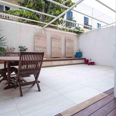 Pembroke St Julians Luxury, Comfort, Location Экстерьер фото