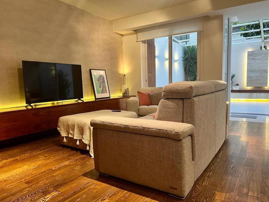 Pembroke St Julians Luxury, Comfort, Location Экстерьер фото