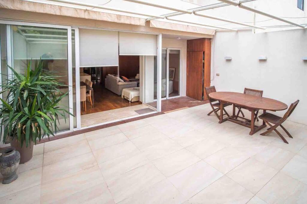Pembroke St Julians Luxury, Comfort, Location Экстерьер фото